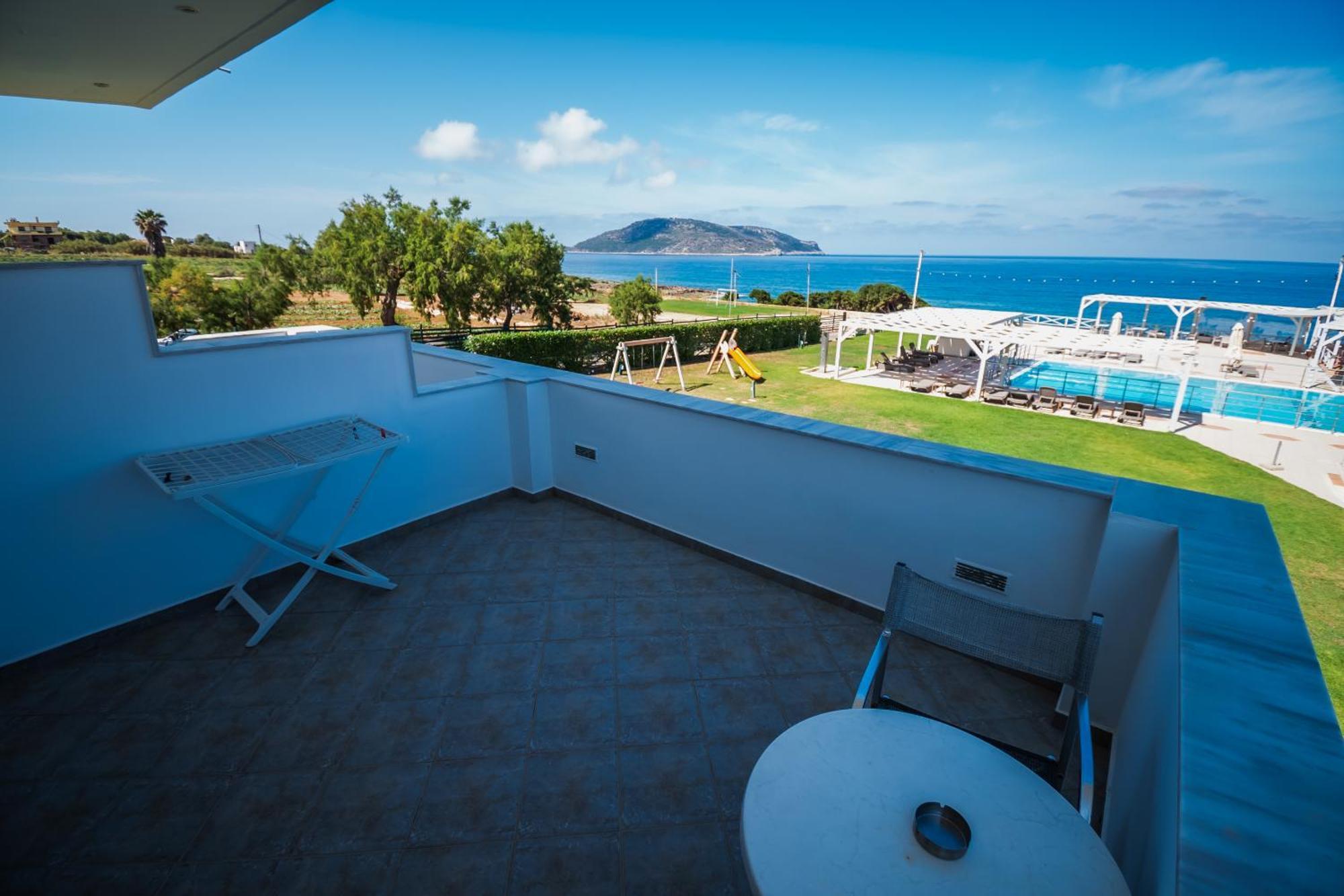 Mesogeios Hotel Marathopoli Buitenkant foto