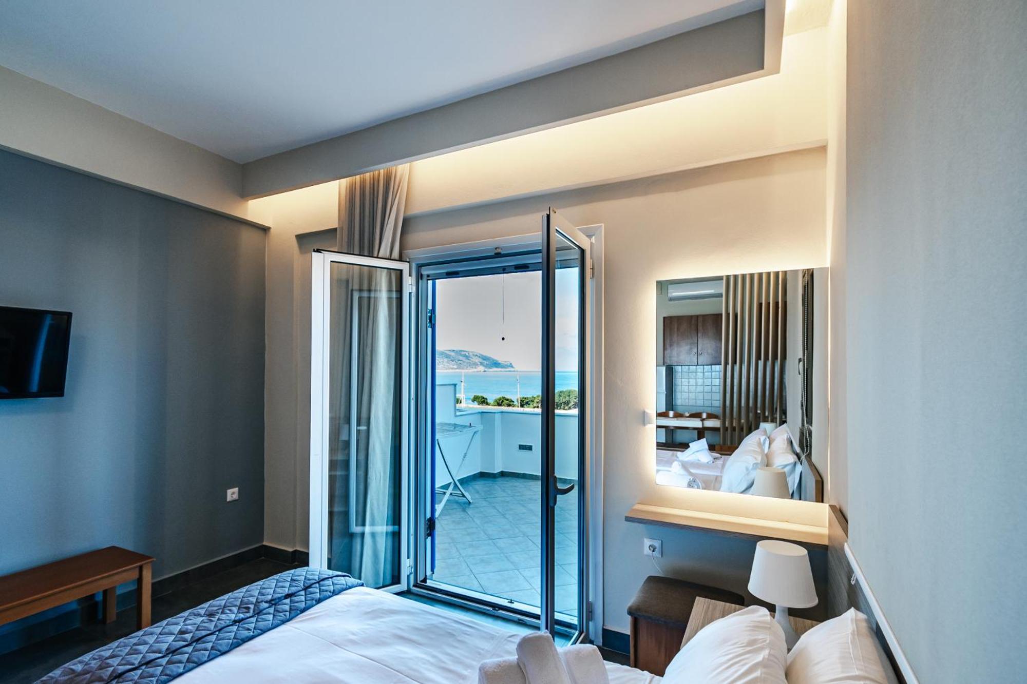 Mesogeios Hotel Marathopoli Buitenkant foto