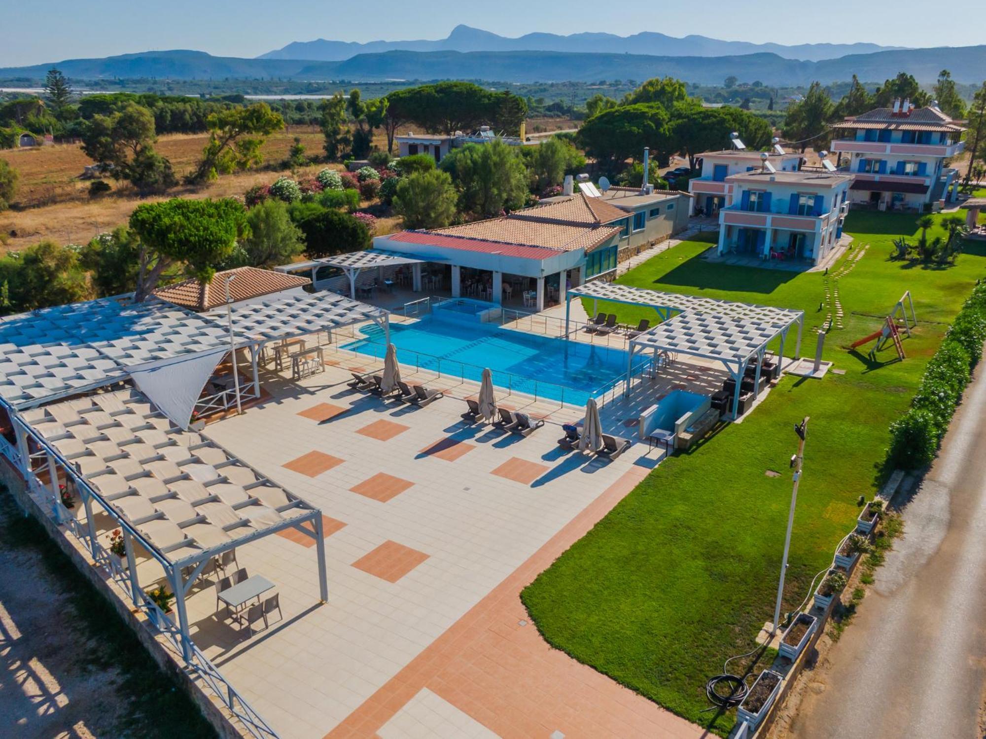 Mesogeios Hotel Marathopoli Buitenkant foto